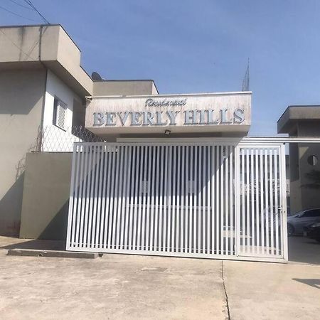 Apto Em Condominio Na Praia De Vista Linda Com Estacionamento Bertioga Sp Exterior photo